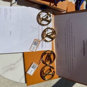 LOUIS VUITTON HOOP EARRINGS